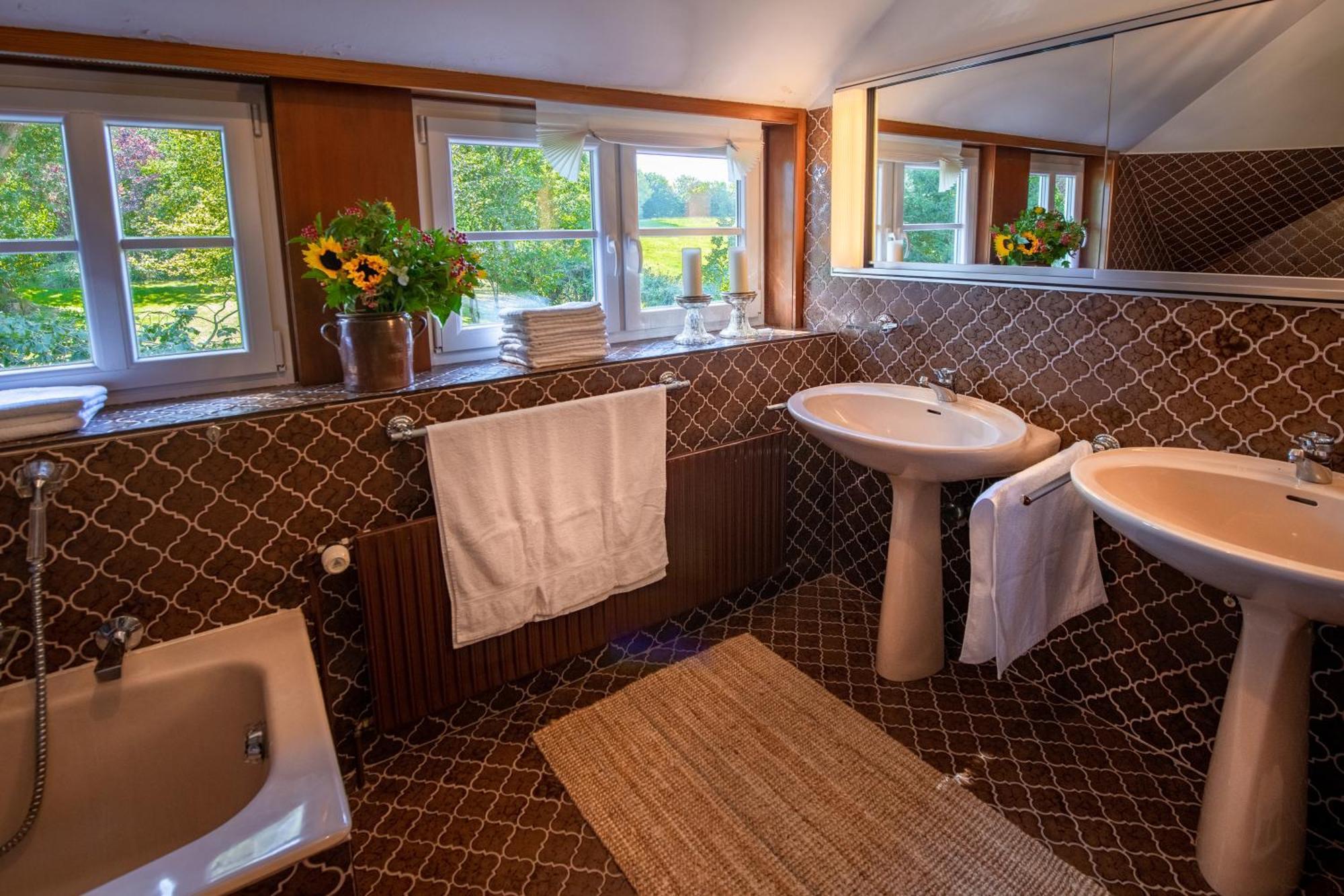Reetdachhaus Eiderblick Villa Breiholz Екстериор снимка